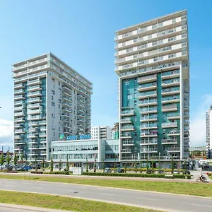 Beautiful Seaside View - 4 Oceans Premium Gdańsk